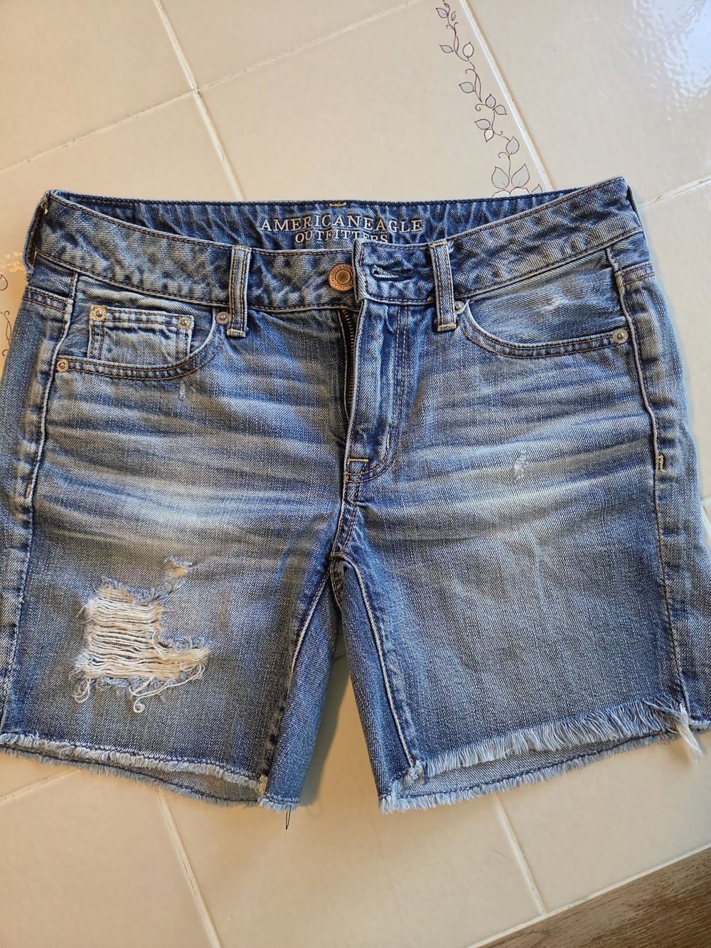 American Eagle Outfitters Light Blue Distressed Jean Shorts